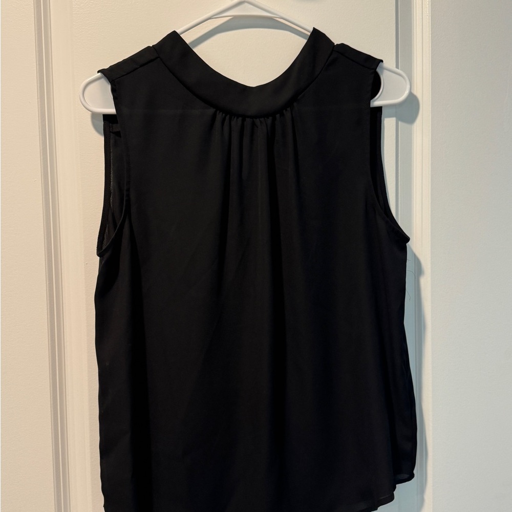 Who What Wear Black Sleeveless Blouse